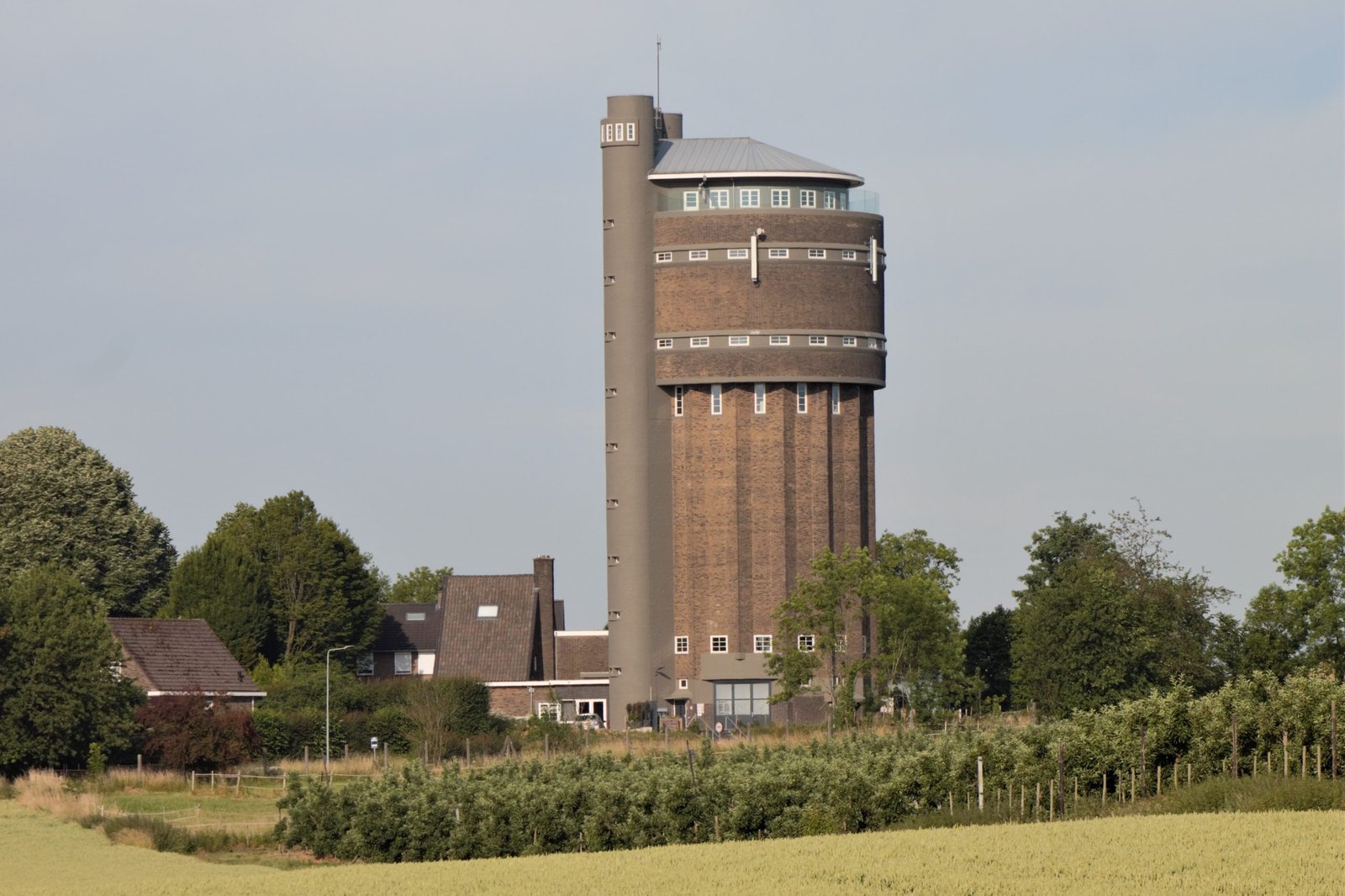 DE REUSCH NEEMT AFSCHEID VAN EXPLOITANT